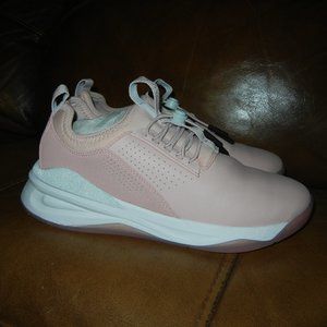 Clove Limited Edition Women’s Classic Pink Up Shoes 6